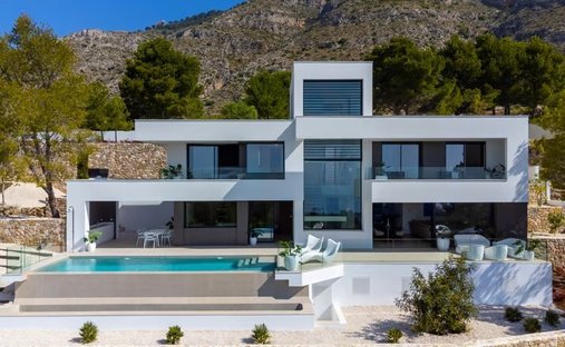 Villa in Altea, Valencian Community, Spain 1