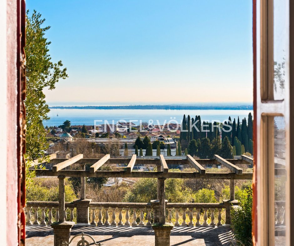 House in Historic Center, Desenzano del Garda, Lombardy 3 - 17324001