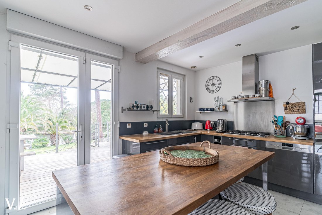 Villa in Aiguillon, Arcachon, France 5 - 17010287