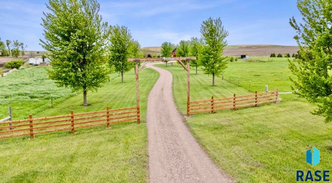 House in Humboldt, South Dakota, United States 5 - 17326516