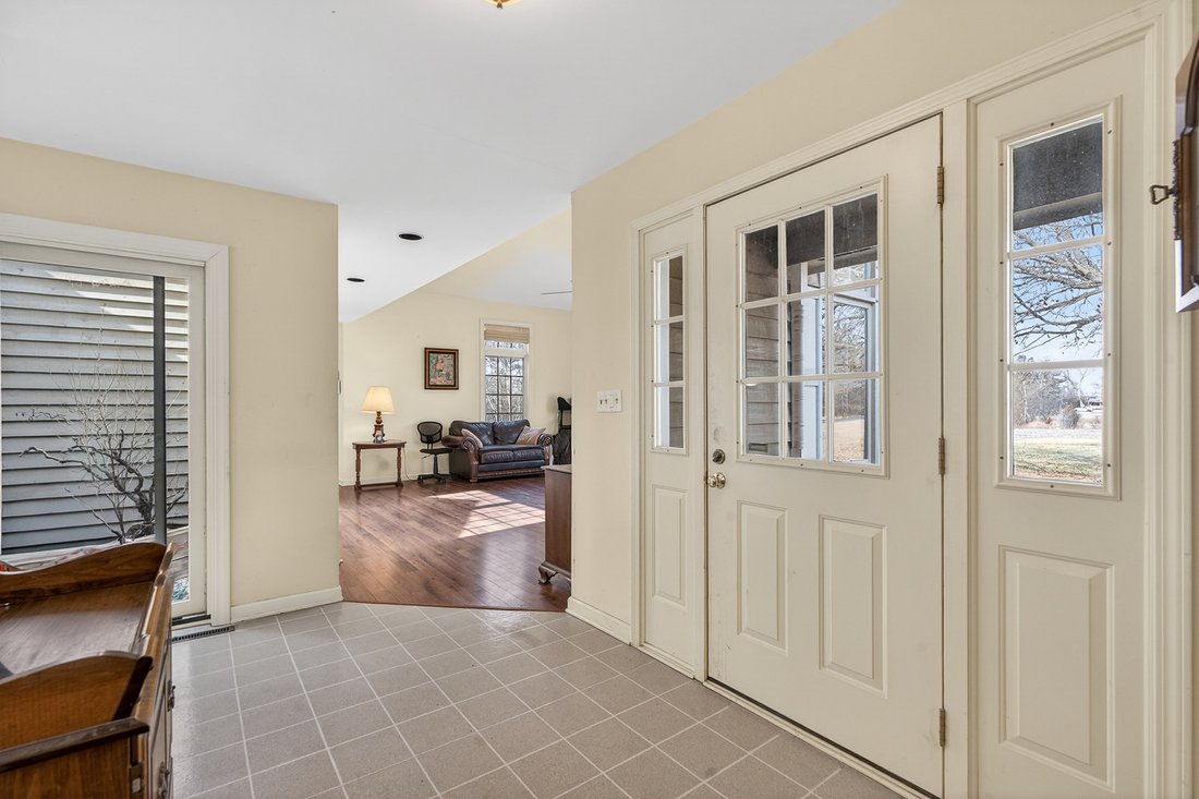 House in Grayslake, Illinois, United States 3 - 17327231