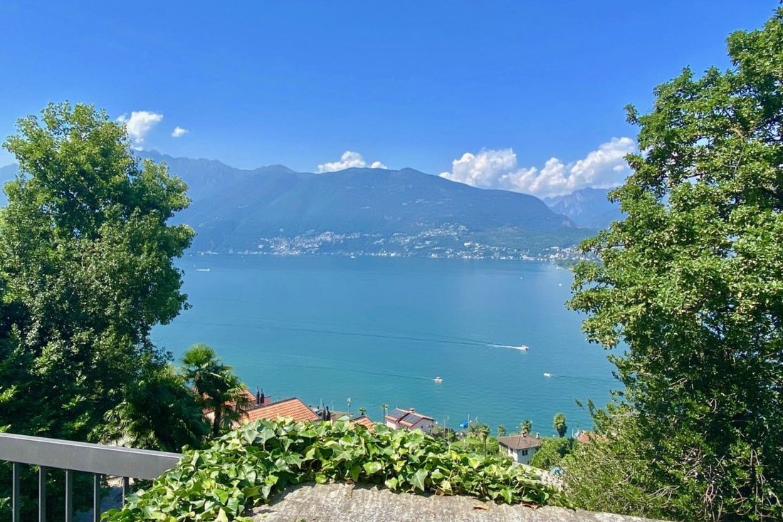 Villa in Gambarogno, Ticino, Switzerland 5 - 17324301