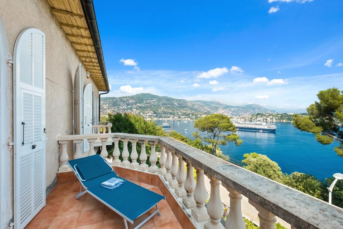 Villa in Mont Boron, Nice, Provence-Alpes-Côte d'Azur 2 - 17327700