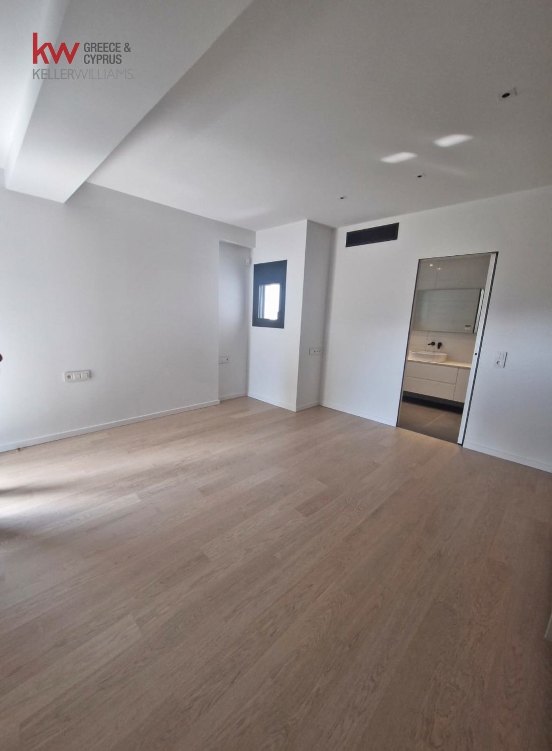 Apartment in Glyfada, Attica, Greece 5 - 17329346