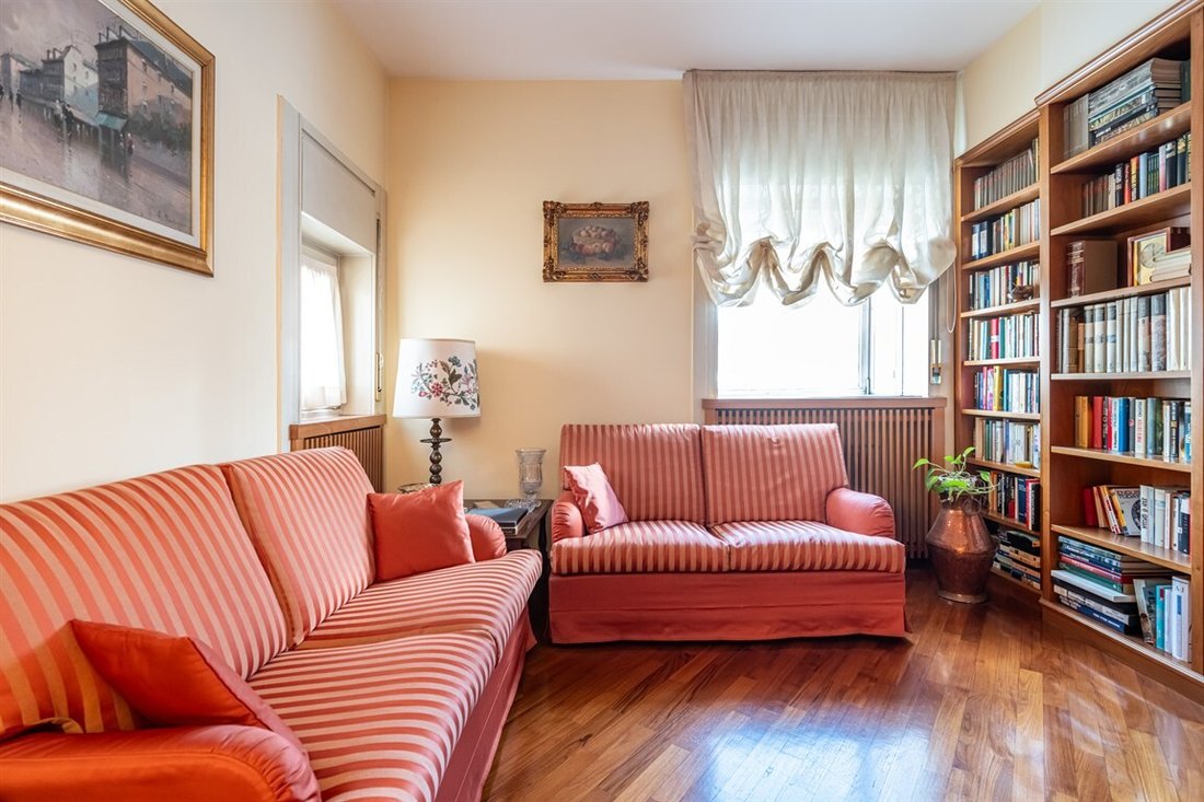 Apartment in Fiera, Milan, Italy 5 - 17329035