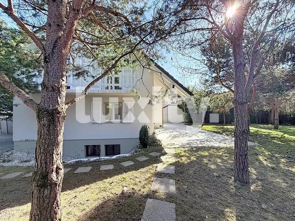 Commugny Semi Detached House