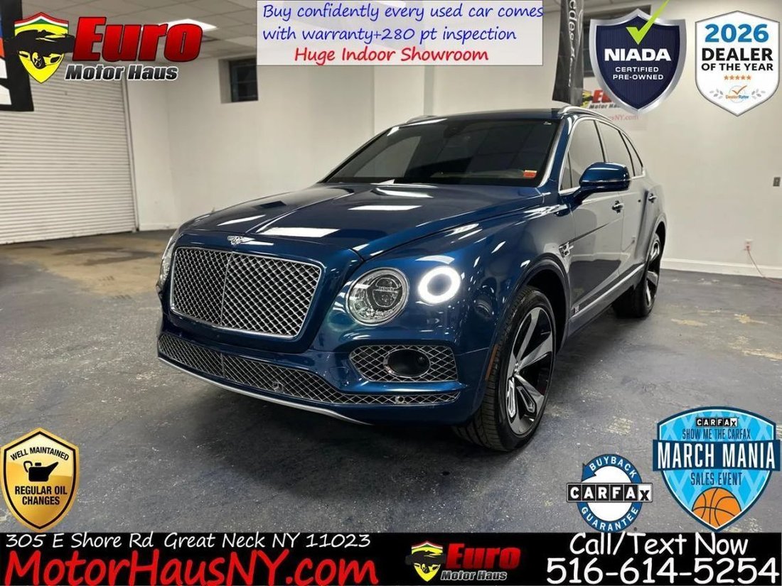 Sedan in Great Neck, New York, United States 1 - 12578792