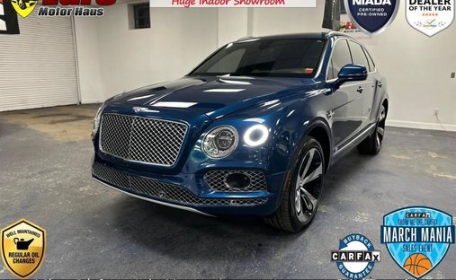 2018 Bentley Bentayga W12 Signature Sedan 4D in Great neck, NY, United States 1