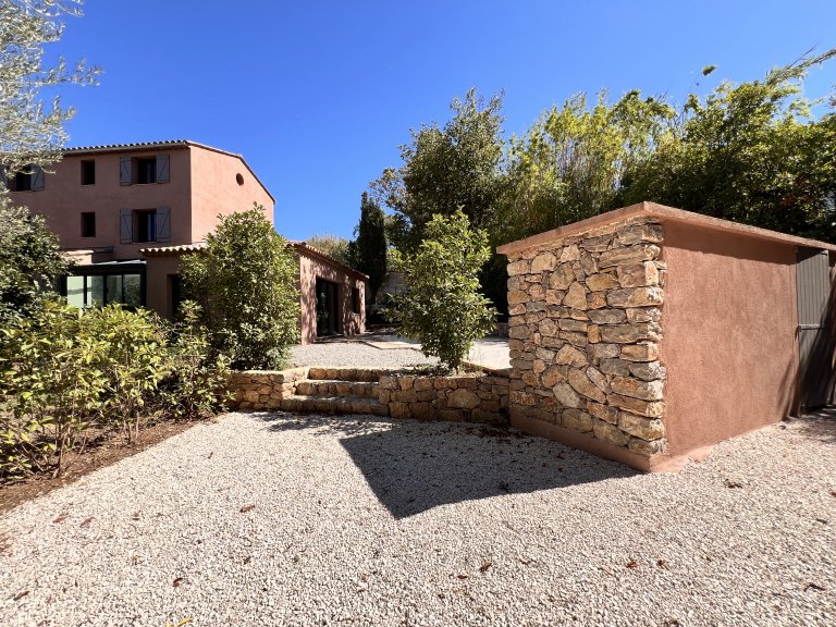 House in Le Faron-Fort-Rouge, Toulon, France 2 - 17326845