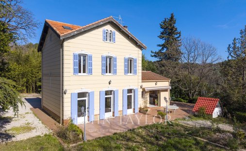 Estate in Beaudinard-Eoures, Aubagne, France 1