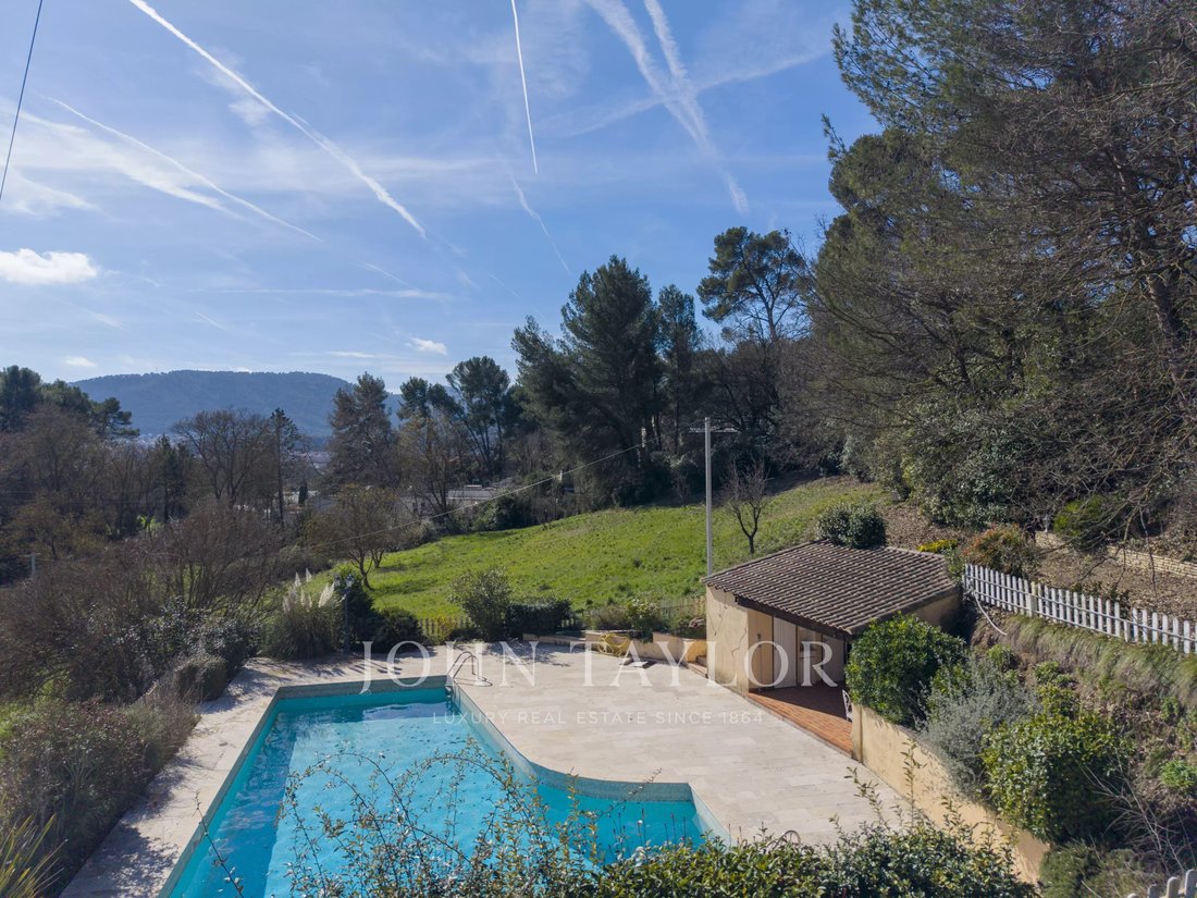 Estate in Beaudinard-Eoures, Aubagne, France 3 - 17324218