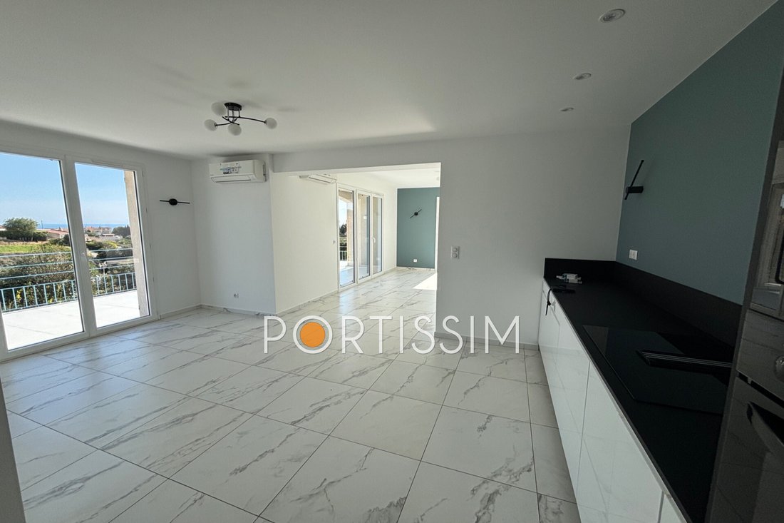 Villa a Saint-Laurent-du-Var, Provenza-Alpi-Costa Azzurra, Francia 3 - 17329533