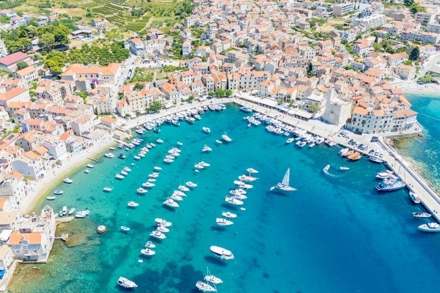 Villa in Komiza, Split-Dalmatia County, Croatia 3 - 17327731