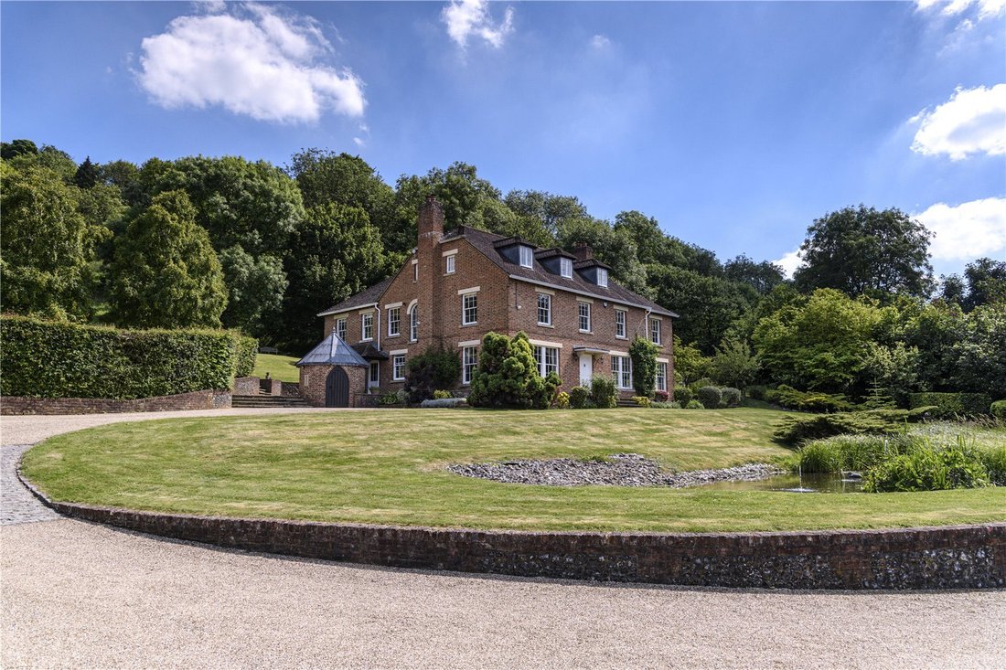 House in Chinnor, England 1 - 17324858