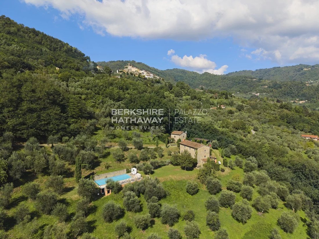 Villa in Marliana, Tuscany, Italy 4 - 17326300