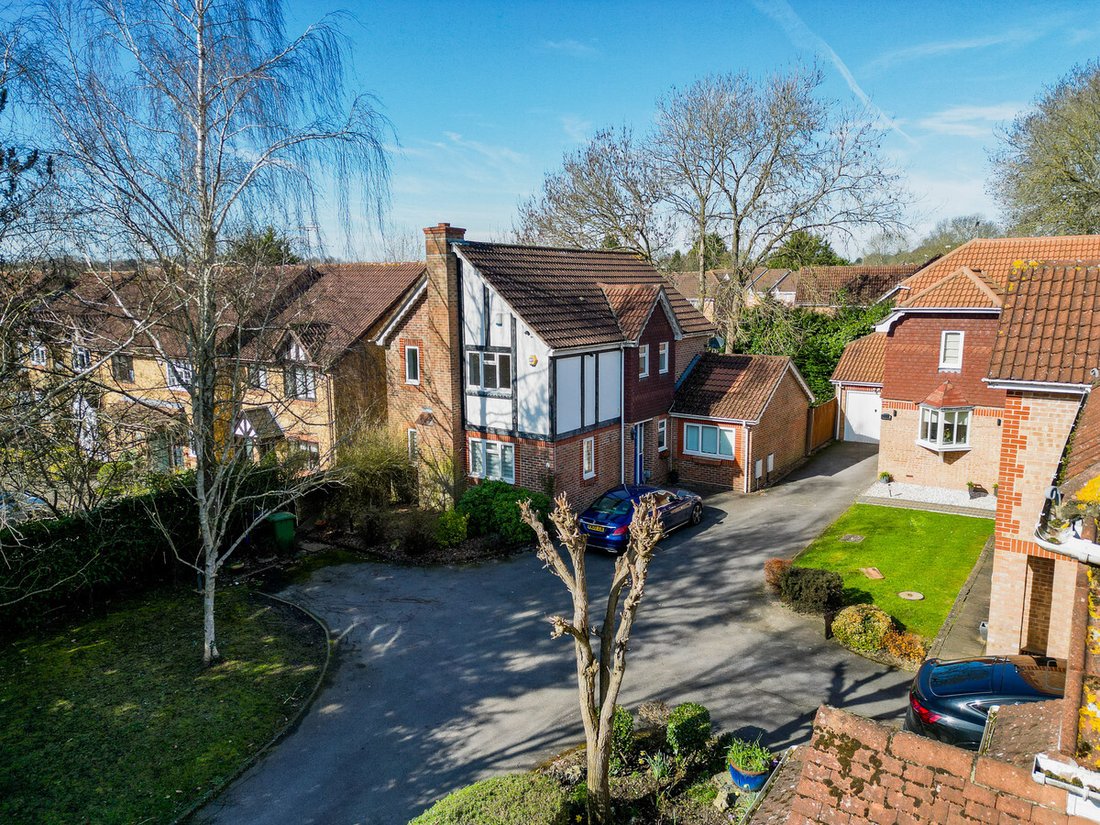 House in Woodridings, Harrow, England 2 - 17320030