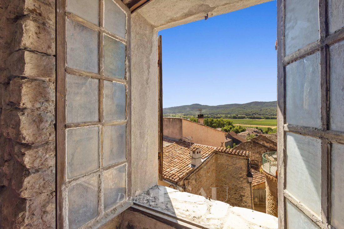 Castle in Montfort-sur-Argens, Provence-Alpes-Côte d'Azur, France 5 - 17325152