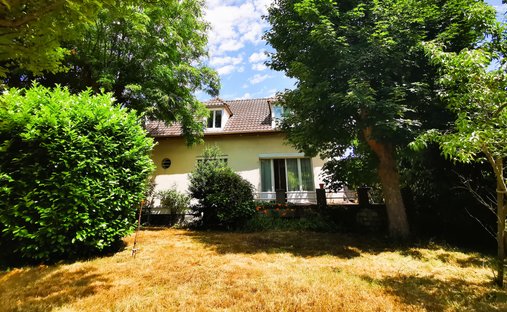 House in Forêt Domaniale, Meudon, France 1