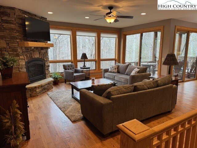 Condo in Elk Park, North Carolina, United States 3 - 17174024