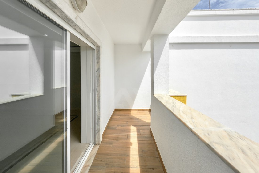 Apartment in Cascais e Estoril, Lisbon, Portugal 2 - 17327827