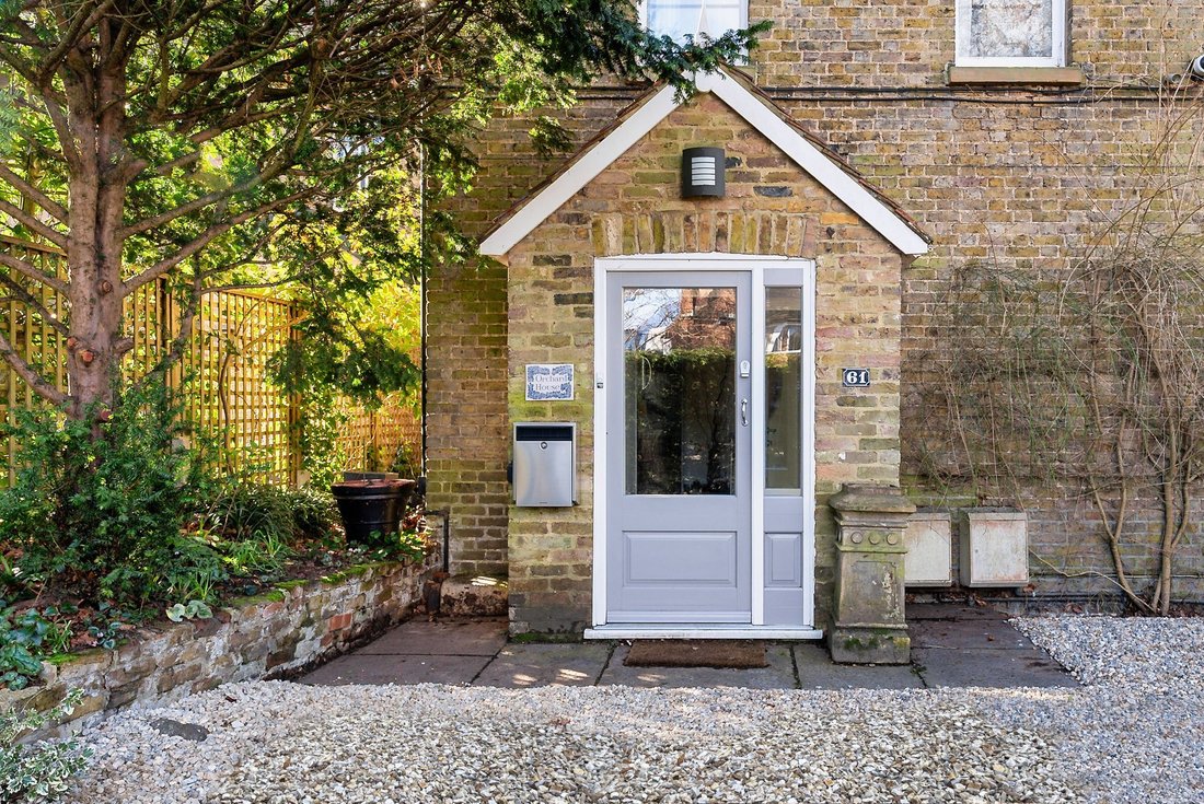 House in Palewell, Richmond Upon Thames, England 4 - 17326048