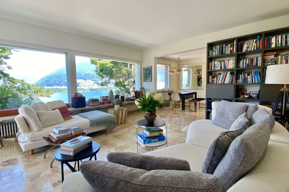 Villa in Gambarogno, Ticino, Switzerland 2 - 17324301