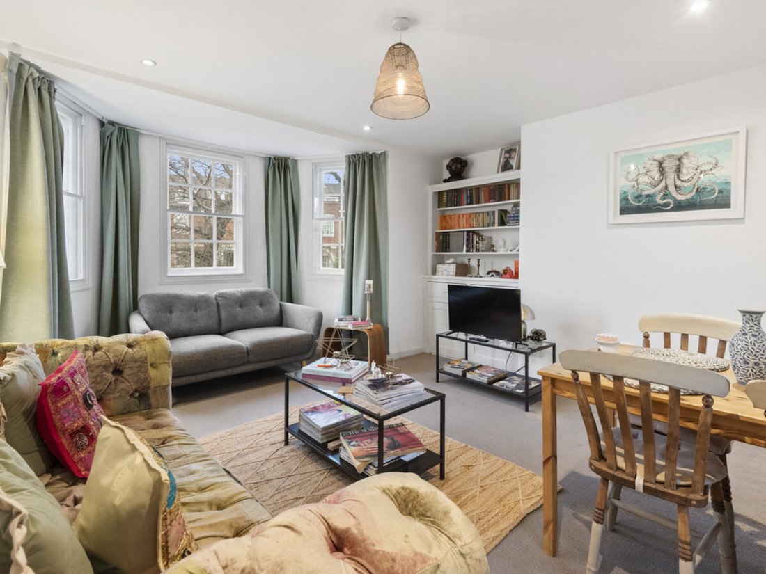 Apartment in Ladbroke Grove, Kensington And Chelsea, England 2 - 17328040
