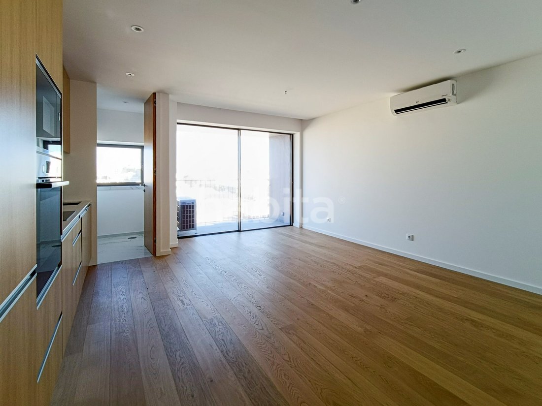Apartment in Matosinhos e Leca da Palmeira, Porto District, Portugal 3 - 17327830