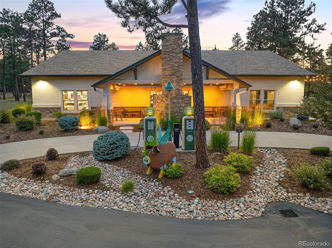 House in Colorado Springs, Colorado, United States 3 - 17326654
