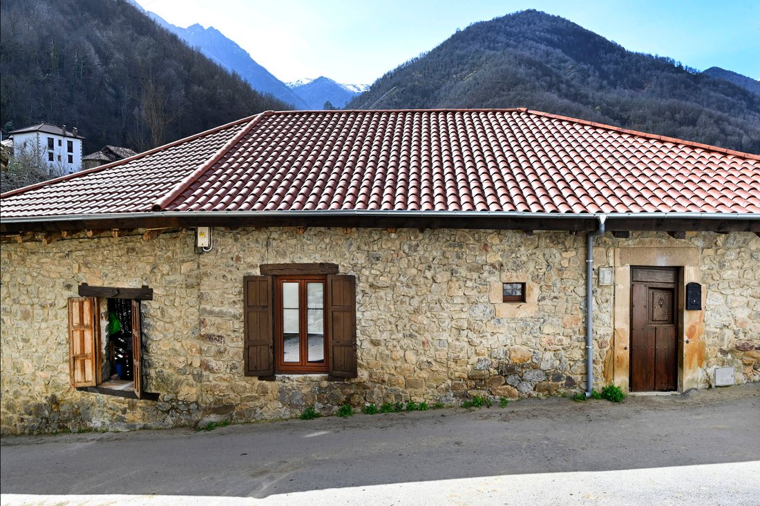 Chalet in Camaleno, Cantabria, Spain 3 - 17327901