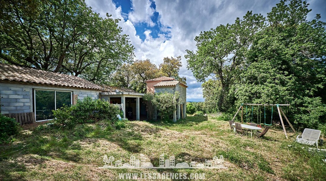 House in La Garde-Freinet, Provence-Alpes-Côte d'Azur, France 3 - 17324945