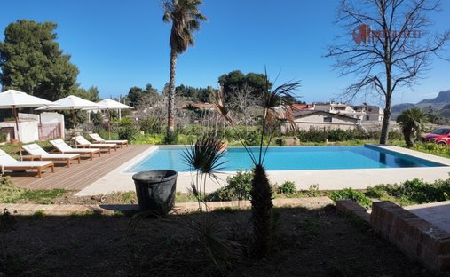 Villa in Casteldaccia, Sicily, Italy 1