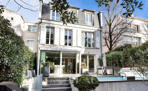 Casa a Neuilly-sur-Seine, Île-de-France, Francia 1