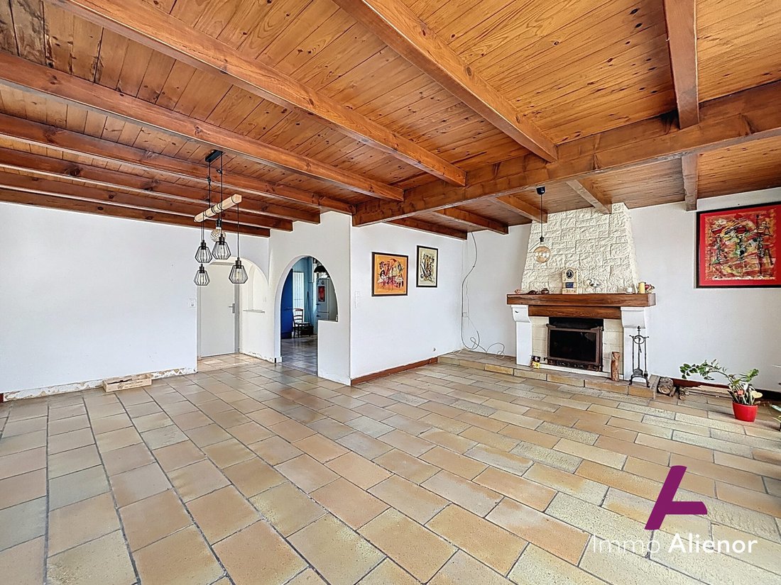 House in Salaunes, Nouvelle-Aquitaine, France 4 - 17328605