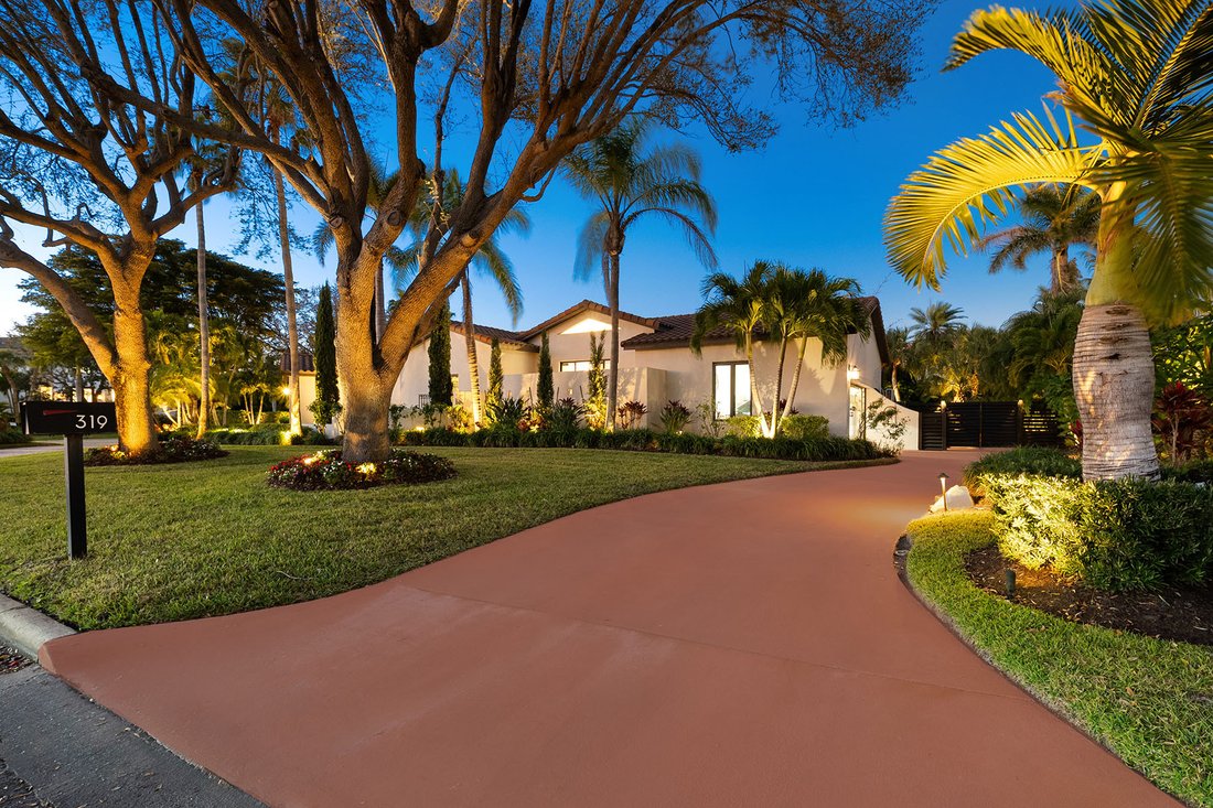 Sarasota, Florida, United States 3 - 17329367