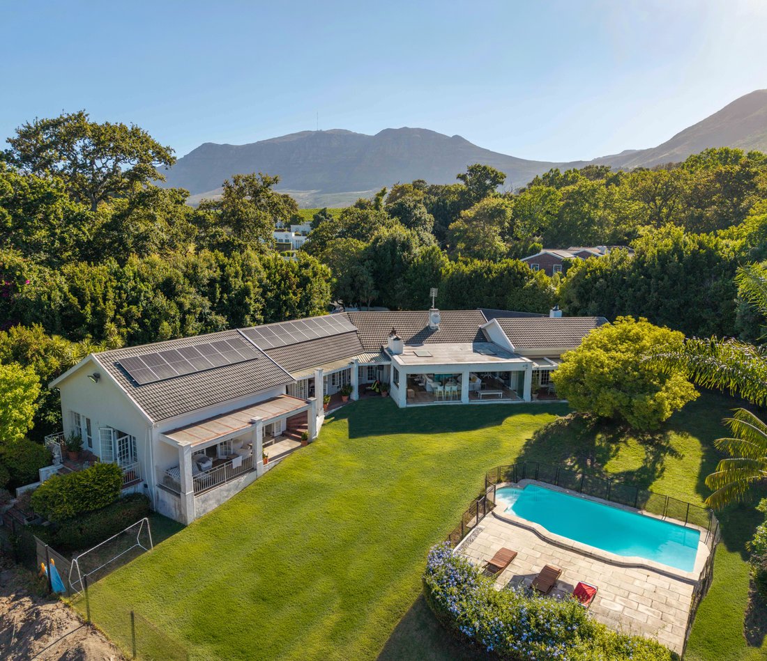House in Scott Estate, Cape Town, South Africa 1 - 17049663
