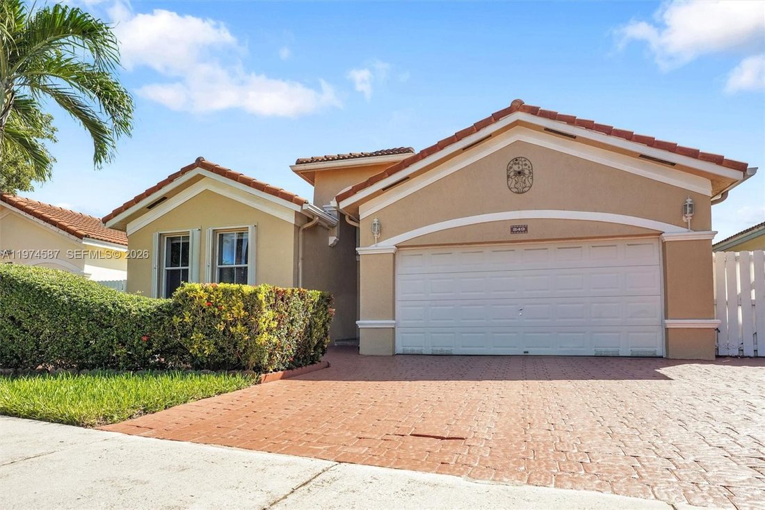 Casa a Miami, Florida, Stati Uniti 2 - 17326345