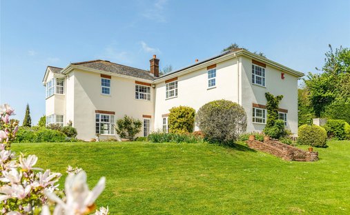 House in Wootton Courtenay, England 1