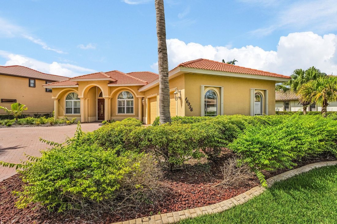 House in Fort Myers, Florida, United States 4 - 17324272