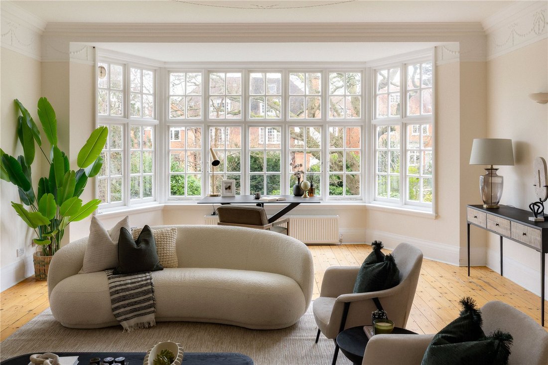 House in Hampstead, Camden, England 3 - 15404384