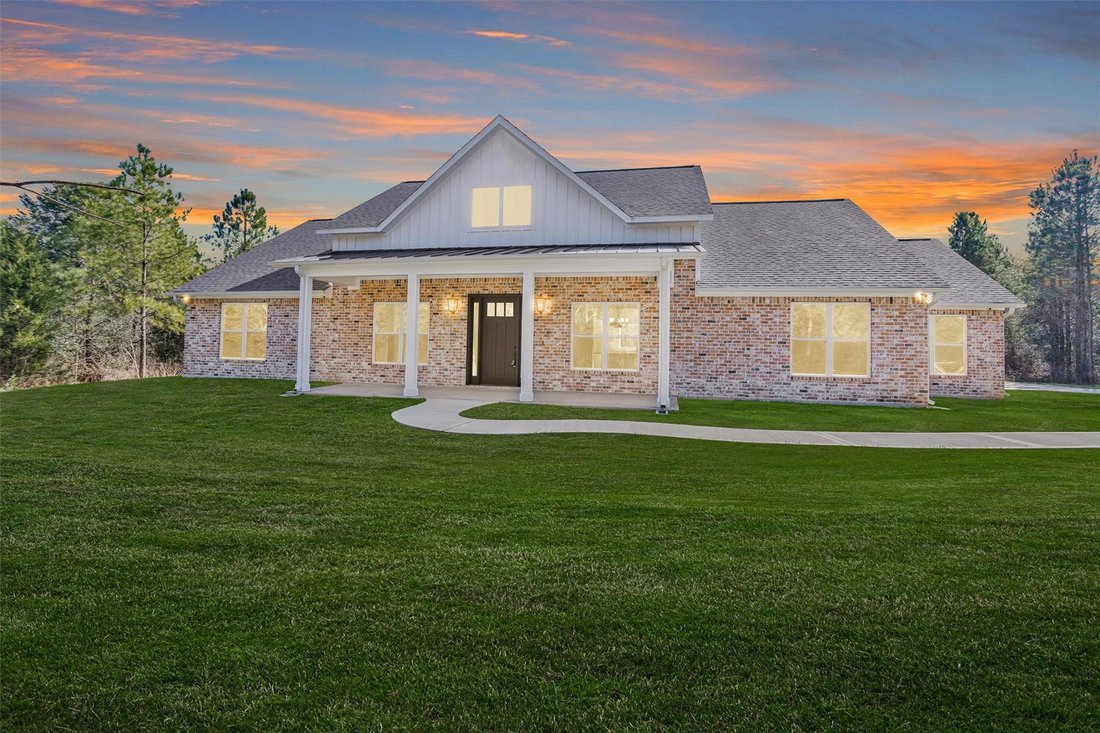 House in Willis, Texas, United States 1 - 17326829