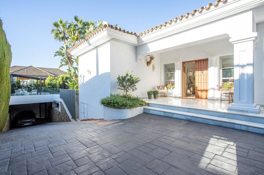 Villa in Marbella, Andalusia, Spain 2 - 17330918