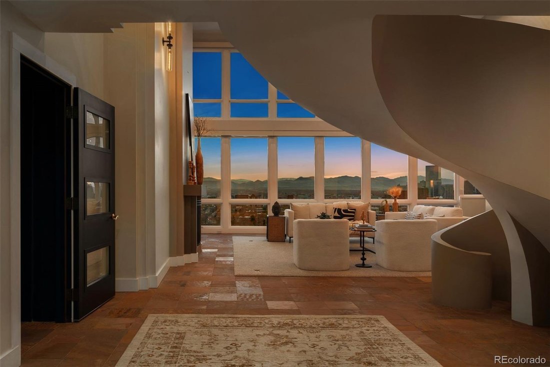 Condo in Denver, Colorado, United States 2 - 17324337