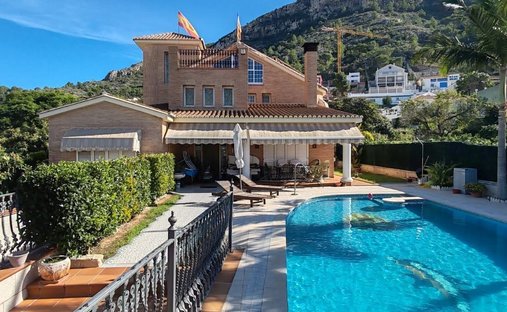 Villa in Cullera, Valencian Community, Spain 1