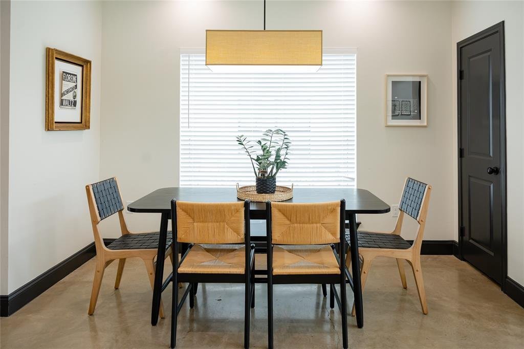 Waco, Texas, United States 5 - 17327542