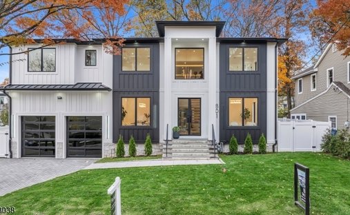 House in Paramus, New Jersey, United States 1