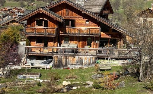 Chalet en Les Allues, Auvernia-Ródano-Alpes, Francia 1