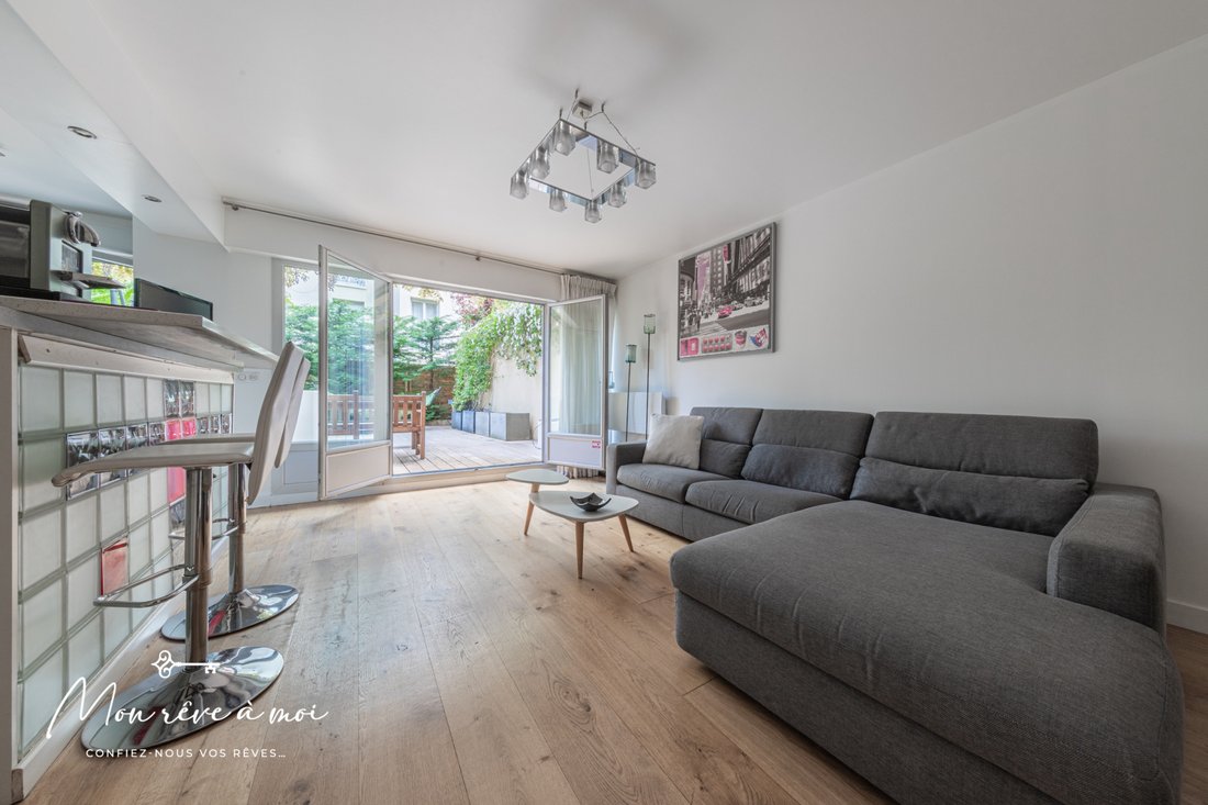Apartment in Plateau Ouest, Suresnes, France 4 - 17327075