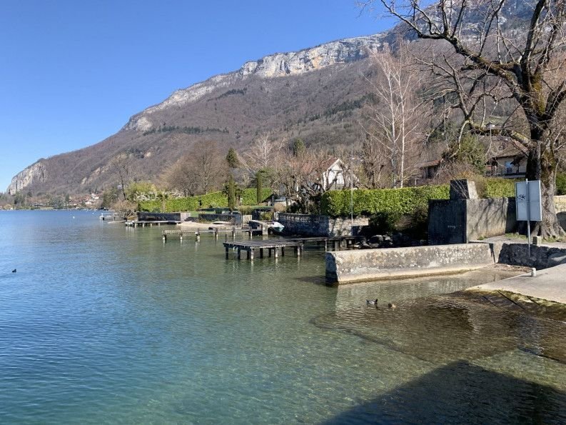 Villa in Veyrier-du-Lac, Auvergne-Rhône-Alpes, France 1 - 16296536