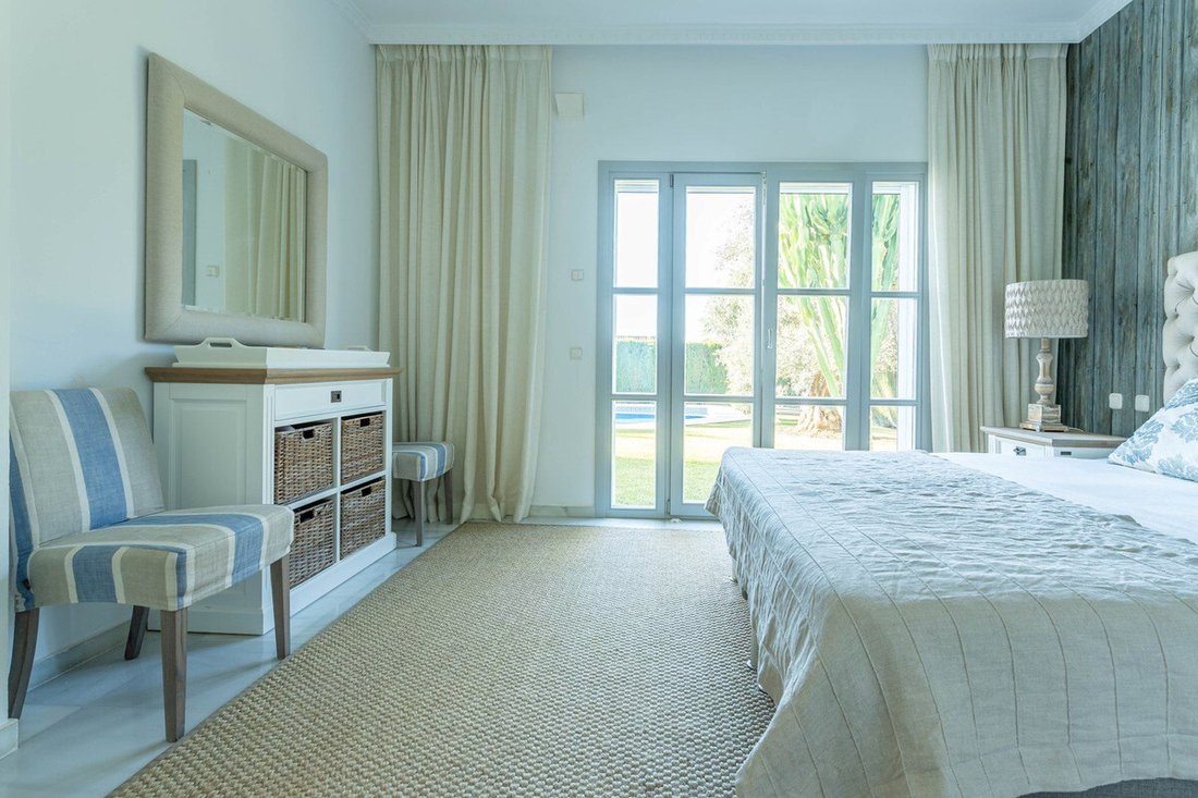 Villa in Marbella, Andalusia, Spain 4 - 17330918